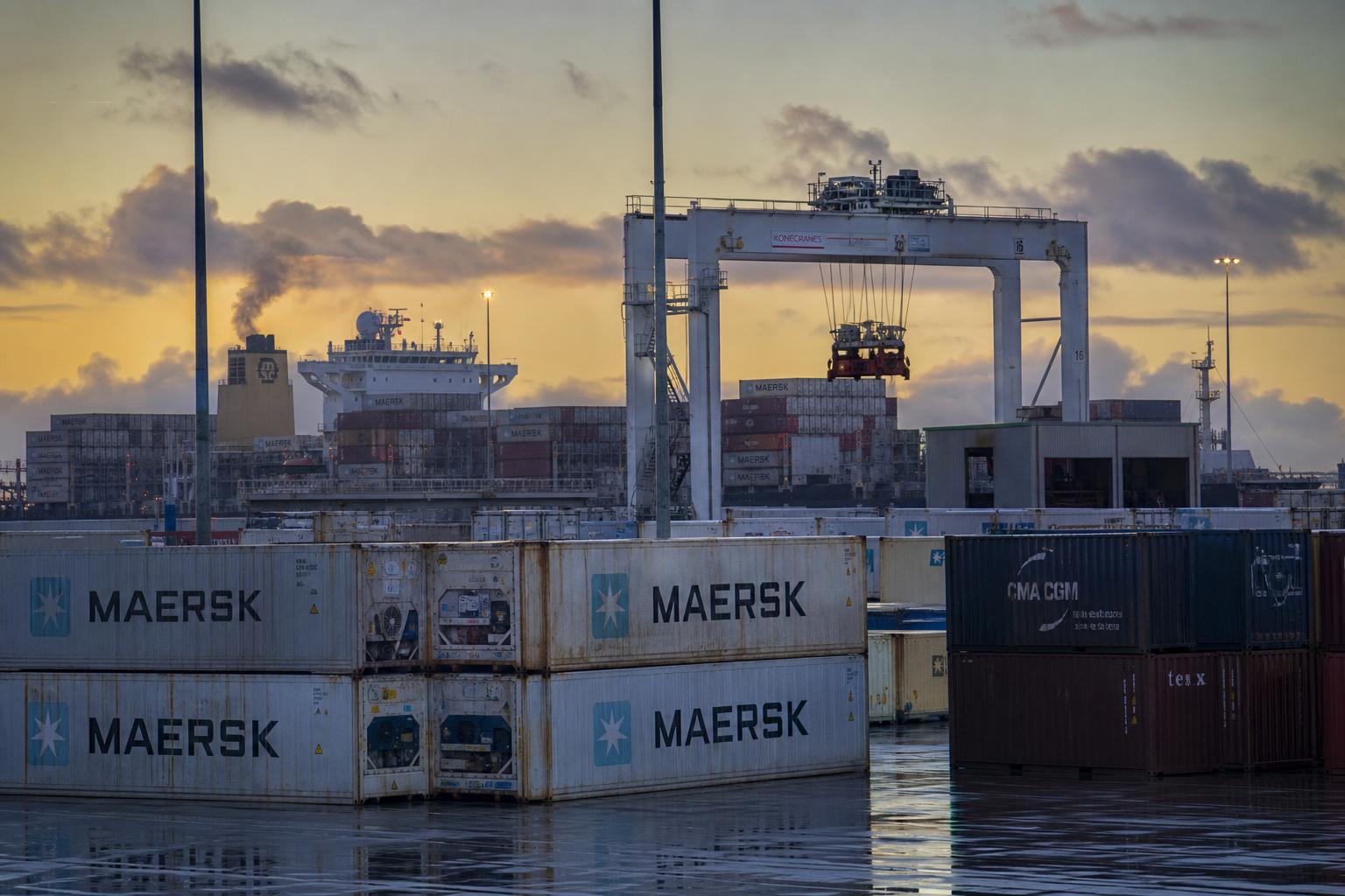 Port of Miami refrigerated container yard